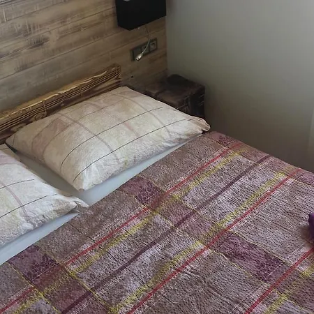 Апартаменты 155 Бенецко