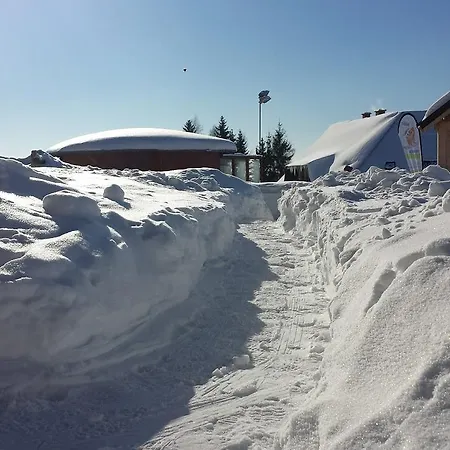 Апартаменты 155 Бенецко